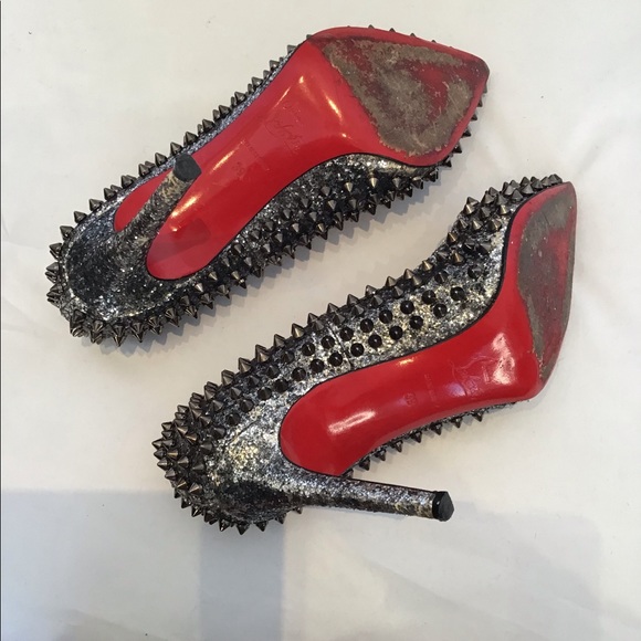 Christian Louboutin Glitter Pump with Studs - Picture 4 of 5